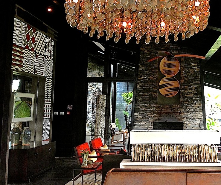 Imigongo on walls at Nyungwe Forest Lodge, Rwanda:enclos*ure