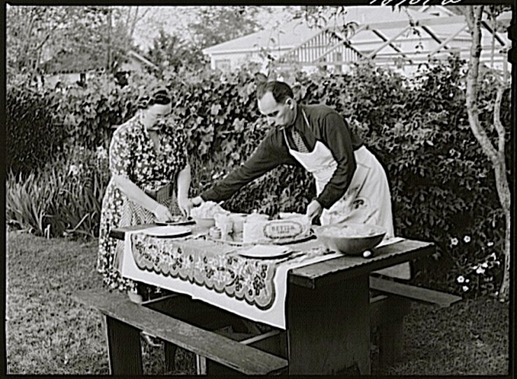 Setting the table, Turlock, CA, 1943, by Russell Lee, Library of Congress