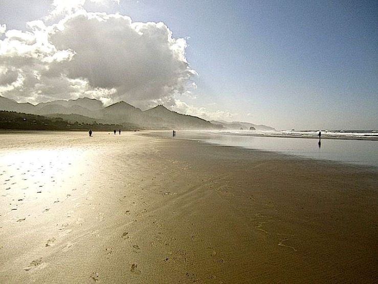 Cannon Beach this morning