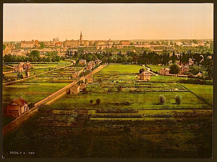 Pau from Jurançon, Pyrenees, France
