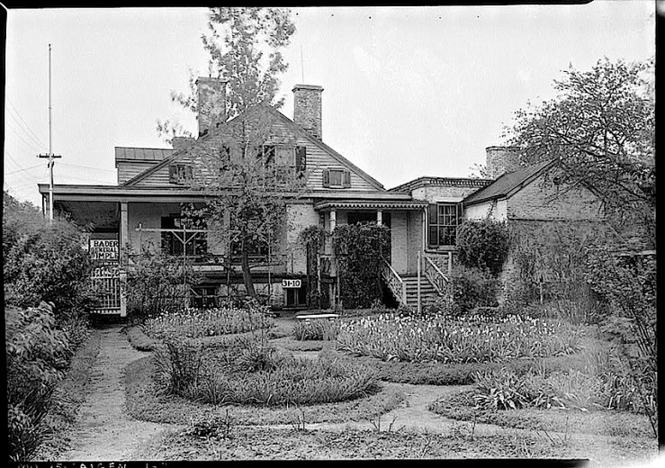 1934-The Sunday porch:enclos*ure-  J. B. Valle Hse, Mo., HABS, Library of Congress