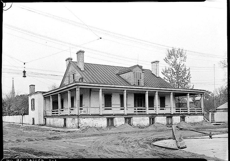 The Sunday porch:enclos*ure- 1934 J. B. Valle Hse, Mo., HABS, Library of Congress