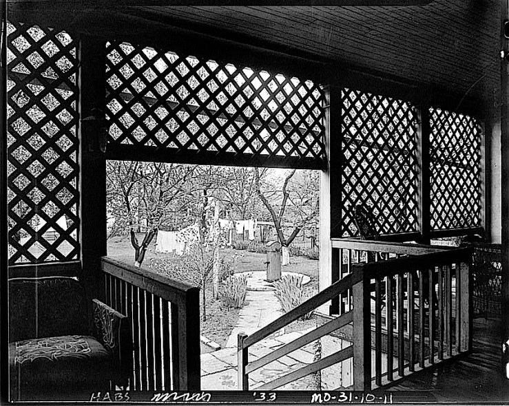 The Sunday porch:enclos*ure- 1934 J. B. Valle Hse, Mo., N.W. view, HABS, Library of Congress