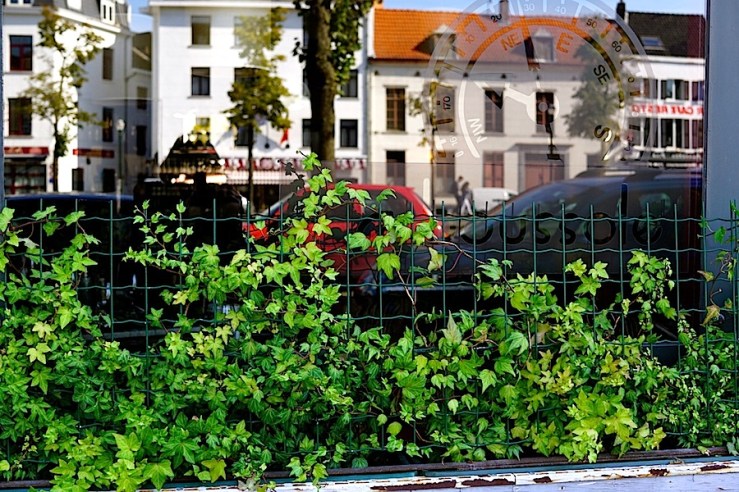 Ste-Catherine, Brussels, Sept. 2015, enclos*ure