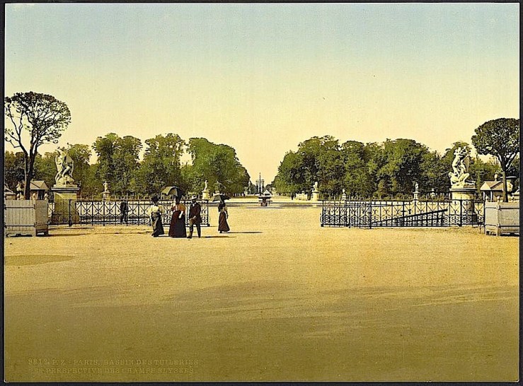 Tuileries fountain, ca. 1900, photochrom via Library of Congress