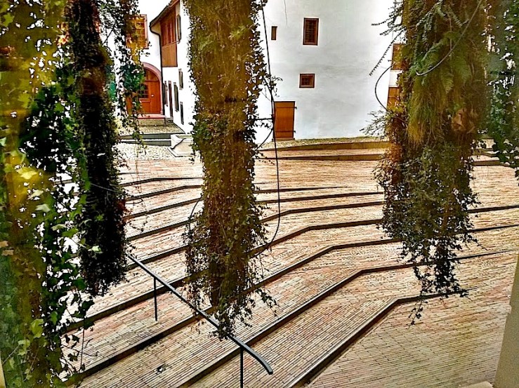 28 Museum of Culture, Basel, 2015, enclos*ure