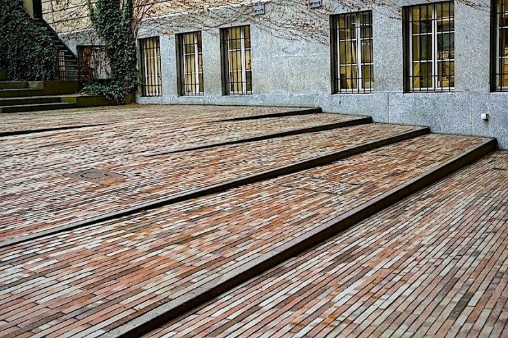 4 Museum of Culture, Basel, 2015, enclos*ure