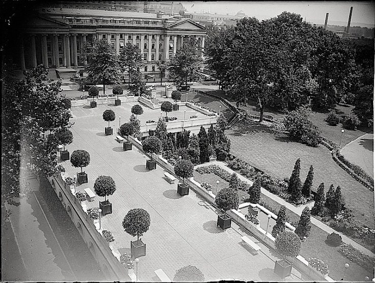East Terrace, White House, c. 1923, Library of Congress