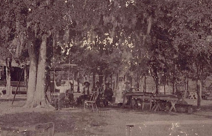 Detail of photo above.