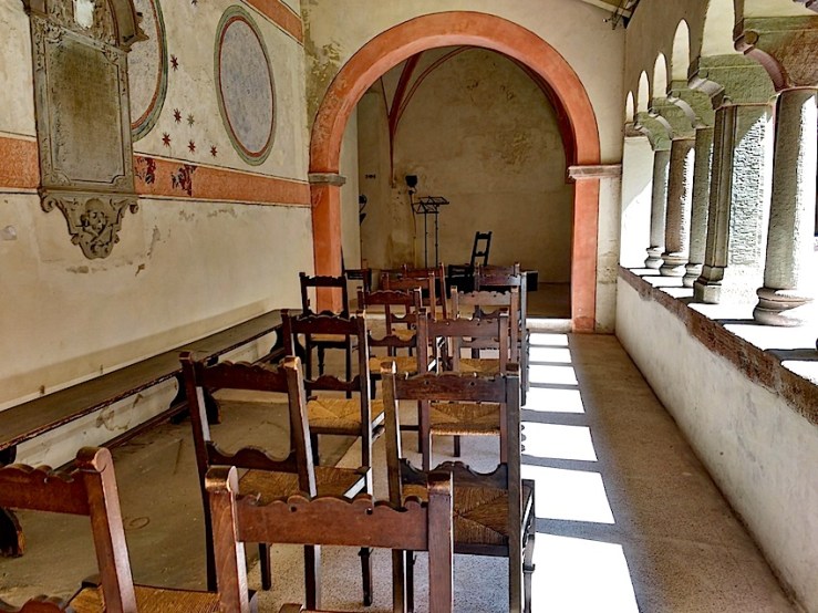 St. Pierre le Jeune 8, Strasbourg, Aug2016, by enclos*ure