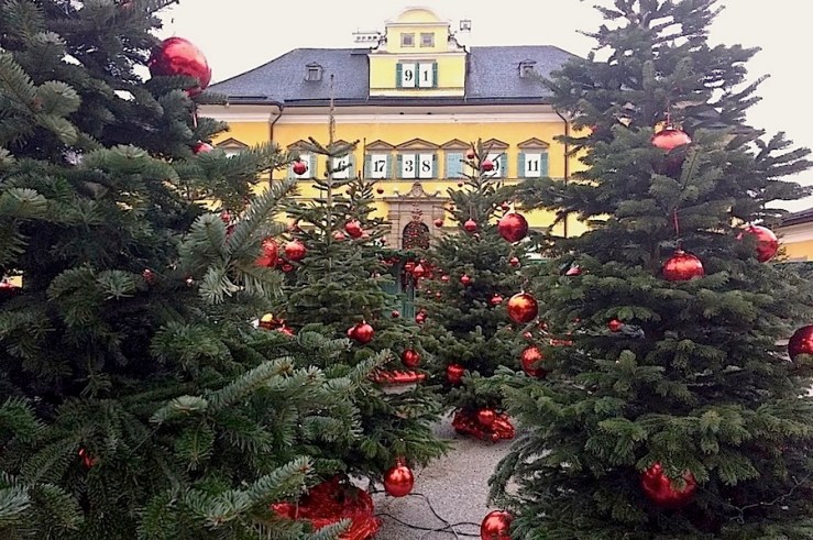 2-hellbrunn-palace-salzburg-enclosure