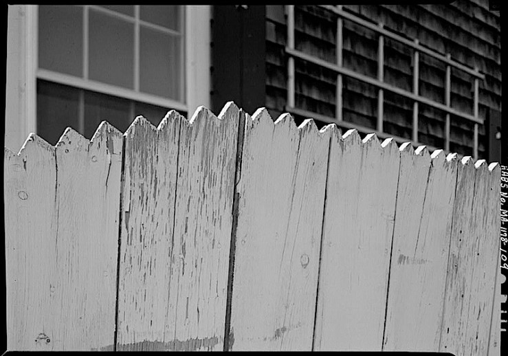 3-picket-fences-nantucket-ma-habs-library-of-congress
