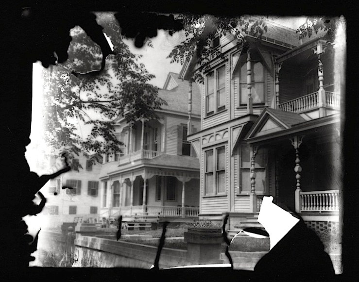 commerce-st-natchez-ms-ca-1900-stewart-bros-mississippi-dept-of-archives-flickr