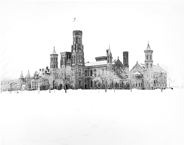 smithsonian-castle-in-snow-1967-smithsonian-on-flickr